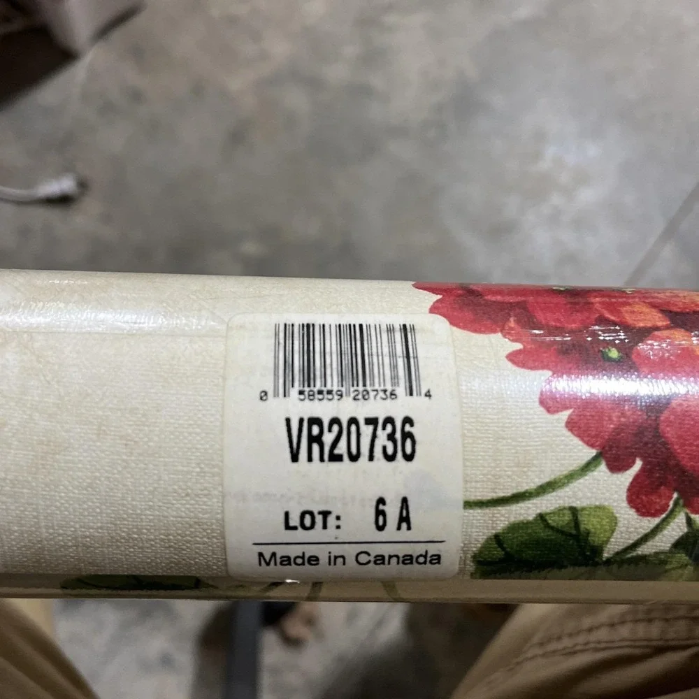 Norwall Vinyl Wallpaper Floral Red Hydrangea‎ 10.9 Yd x 20.4 in Vintage